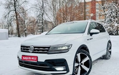 Volkswagen Tiguan II, 2018 год, 3 490 000 рублей, 1 фотография