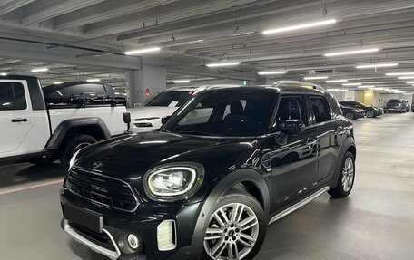 MINI Countryman II (F60), 2022 год, 2 190 000 рублей, 1 фотография