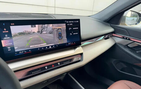 BMW 5 серия, 2024 год, 6 100 000 рублей, 16 фотография