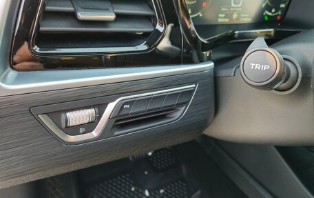 Geely Tugella FY11, 2024 год, 3 750 000 рублей, 30 фотография