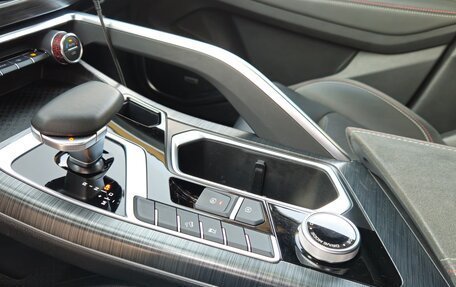 Geely Tugella FY11, 2024 год, 3 750 000 рублей, 31 фотография