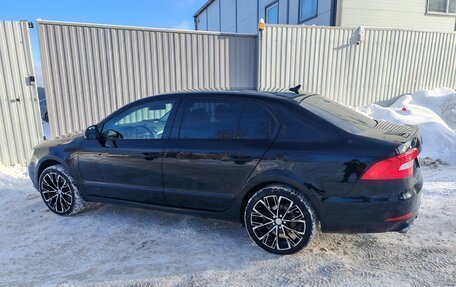 Skoda Superb III рестайлинг, 2014 год, 1 790 000 рублей, 15 фотография