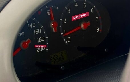 Nissan Micra III, 2005 год, 377 000 рублей, 17 фотография