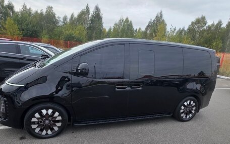 Hyundai Staria, 2022 год, 5 500 000 рублей, 9 фотография