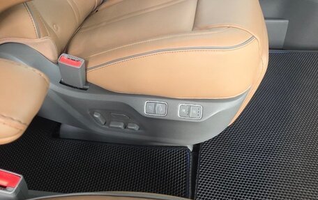 Hyundai Staria, 2022 год, 5 500 000 рублей, 14 фотография