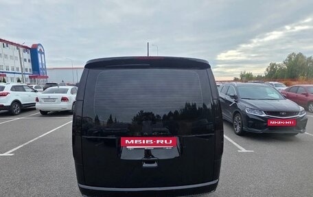 Hyundai Staria, 2022 год, 5 500 000 рублей, 7 фотография