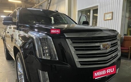 Cadillac Escalade IV, 2018 год, 6 500 000 рублей, 28 фотография