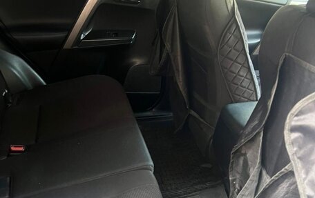 Toyota RAV4, 2017 год, 2 900 000 рублей, 5 фотография