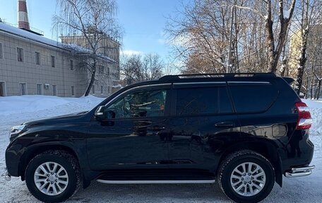 Toyota Land Cruiser Prado 150 рестайлинг 2, 2016 год, 3 850 000 рублей, 7 фотография