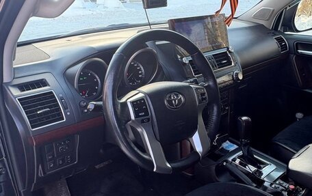 Toyota Land Cruiser Prado 150 рестайлинг 2, 2016 год, 3 850 000 рублей, 10 фотография