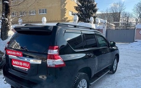 Toyota Land Cruiser Prado 150 рестайлинг 2, 2016 год, 3 850 000 рублей, 4 фотография