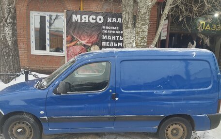 Peugeot Partner II рестайлинг 2, 2011 год, 420 000 рублей, 2 фотография