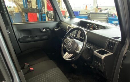 Toyota Pixis Mega, 2017 год, 880 000 рублей, 10 фотография