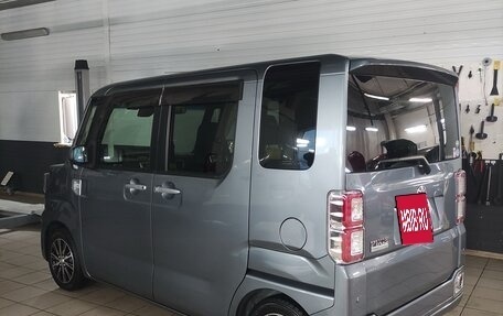 Toyota Pixis Mega, 2017 год, 880 000 рублей, 5 фотография