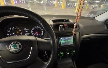 Skoda Octavia, 2010 год, 395 000 рублей, 11 фотография