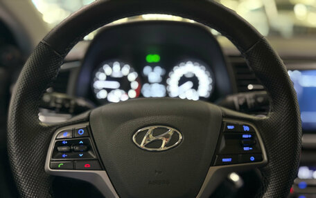 Hyundai Elantra VI рестайлинг, 2018 год, 1 360 000 рублей, 5 фотография