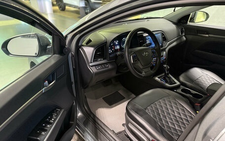 Hyundai Elantra VI рестайлинг, 2018 год, 1 360 000 рублей, 4 фотография