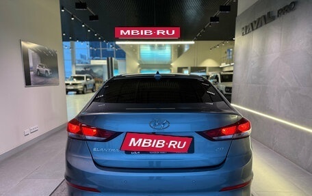 Hyundai Elantra VI рестайлинг, 2018 год, 1 360 000 рублей, 17 фотография