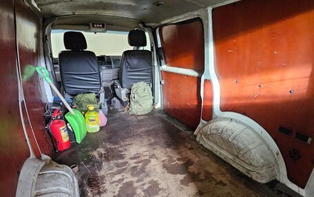 Volkswagen Transporter T5 рестайлинг, 2006 год, 570 000 рублей, 6 фотография