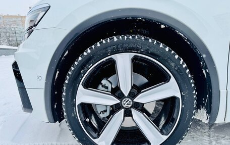 Volkswagen Tiguan II, 2018 год, 3 490 000 рублей, 17 фотография