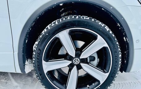 Volkswagen Tiguan II, 2018 год, 3 490 000 рублей, 19 фотография