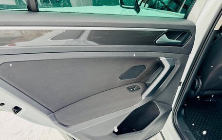 Volkswagen Tiguan II, 2018 год, 3 490 000 рублей, 30 фотография