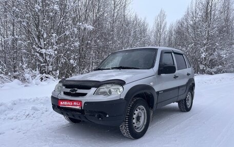 Chevrolet Niva I рестайлинг, 2010 год, 440 000 рублей, 1 фотография