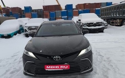 Toyota Camry, 2021 год, 2 350 000 рублей, 1 фотография