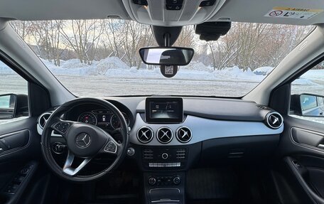 Mercedes-Benz B-Класс, 2018 год, 1 980 000 рублей, 6 фотография