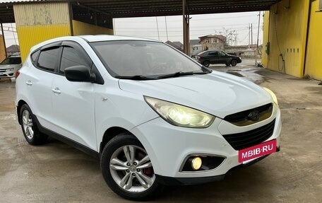 Hyundai ix35 I рестайлинг, 2010 год, 800 000 рублей, 4 фотография