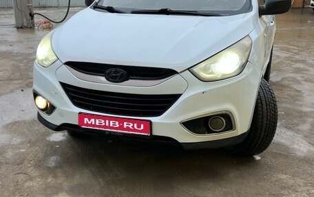 Hyundai ix35 I рестайлинг, 2010 год, 800 000 рублей, 6 фотография