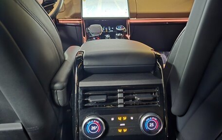 Land Rover Range Rover Sport, 2023 год, 11 370 000 рублей, 9 фотография