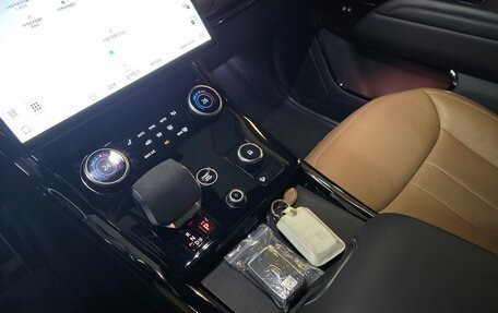 Land Rover Range Rover Sport, 2023 год, 11 370 000 рублей, 15 фотография
