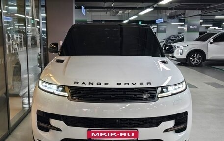 Land Rover Range Rover Sport, 2023 год, 11 370 000 рублей, 2 фотография