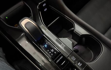 Toyota Crown, 2024 год, 6 750 000 рублей, 15 фотография