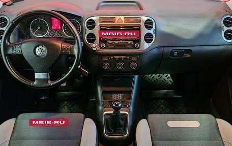 Volkswagen Tiguan I, 2008 год, 940 000 рублей, 9 фотография