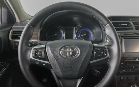 Toyota Camry, 2016 год, 1 869 000 рублей, 15 фотография