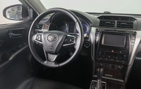 Toyota Camry, 2016 год, 1 869 000 рублей, 12 фотография