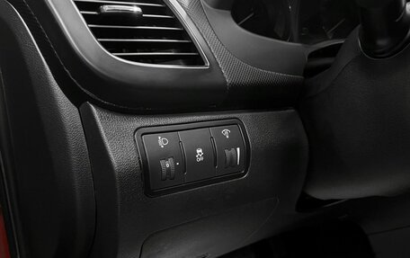 Hyundai Solaris II рестайлинг, 2011 год, 625 000 рублей, 20 фотография