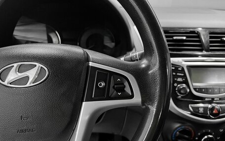 Hyundai Solaris II рестайлинг, 2011 год, 625 000 рублей, 19 фотография