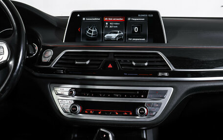 BMW 7 серия, 2017 год, 3 190 000 рублей, 14 фотография