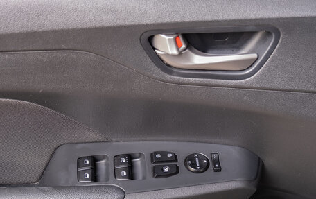 Hyundai Solaris II рестайлинг, 2017 год, 1 349 000 рублей, 9 фотография