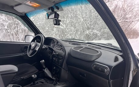 Chevrolet Niva I рестайлинг, 2010 год, 440 000 рублей, 10 фотография