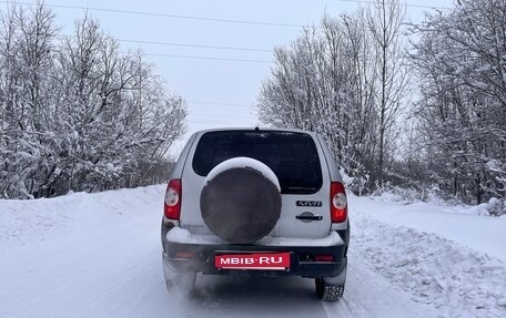 Chevrolet Niva I рестайлинг, 2010 год, 440 000 рублей, 6 фотография