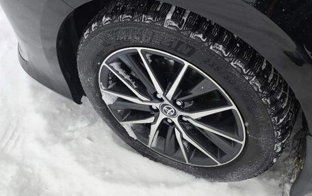 Toyota Camry, 2021 год, 2 350 000 рублей, 10 фотография