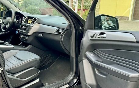 Mercedes-Benz M-Класс, 2011 год, 2 290 000 рублей, 12 фотография