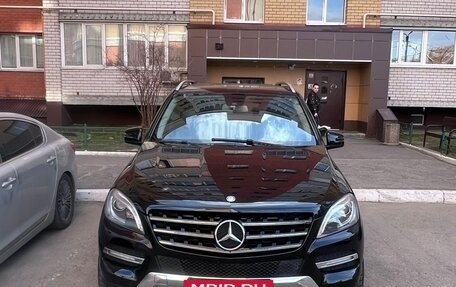 Mercedes-Benz M-Класс, 2011 год, 2 290 000 рублей, 16 фотография