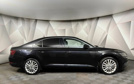 Skoda Superb III рестайлинг, 2019 год, 1 997 000 рублей, 6 фотография