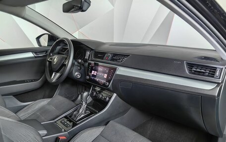 Skoda Superb III рестайлинг, 2019 год, 1 997 000 рублей, 13 фотография