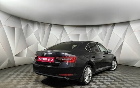 Skoda Superb III рестайлинг, 2019 год, 1 997 000 рублей, 2 фотография